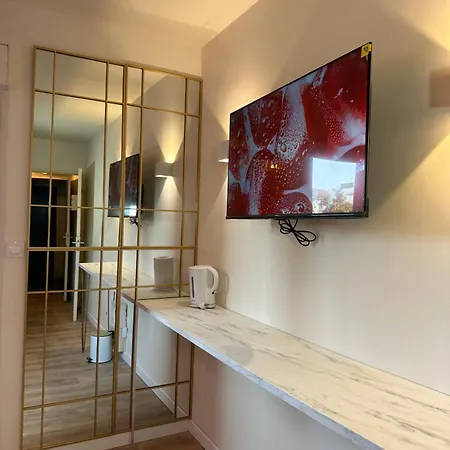 Appartement Mbs 2- Cosy, Tramway, Wifi, Parking, Equipe