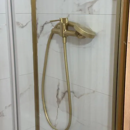 Mbs 2- Cosy, Tramway, Wifi, Parking, Equipe Apartament