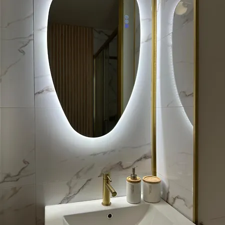 Mbs 2- Cosy, Tramway, Wifi, Parking, Equipe